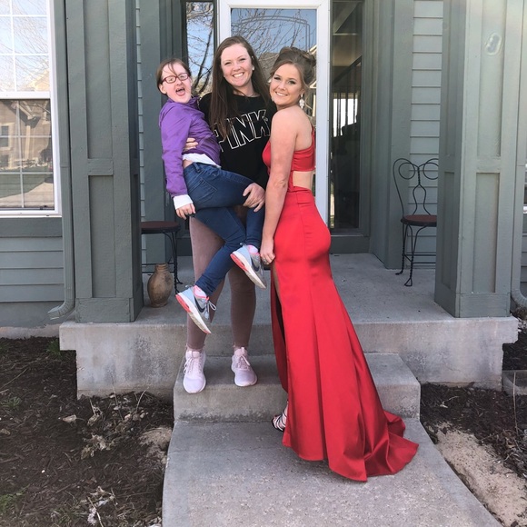 Prom Dress - Picture 2 of 3